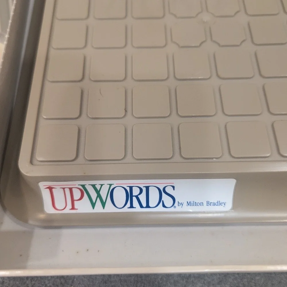 Milton Bradley Upwords 3D Word Game 1988 Vintage Board Game 4312 VG - Picture 3 of 6